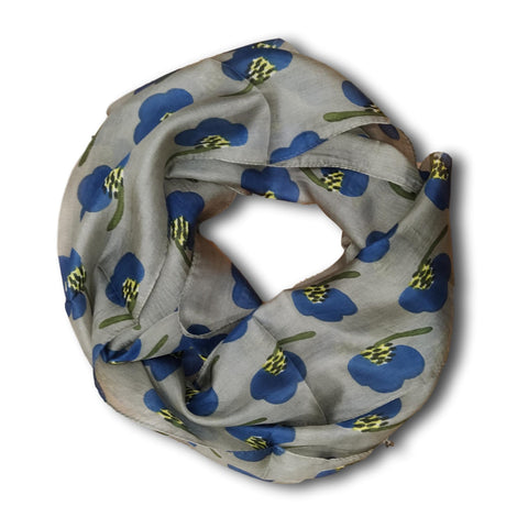 Silk scarf in grey with blue flowers 