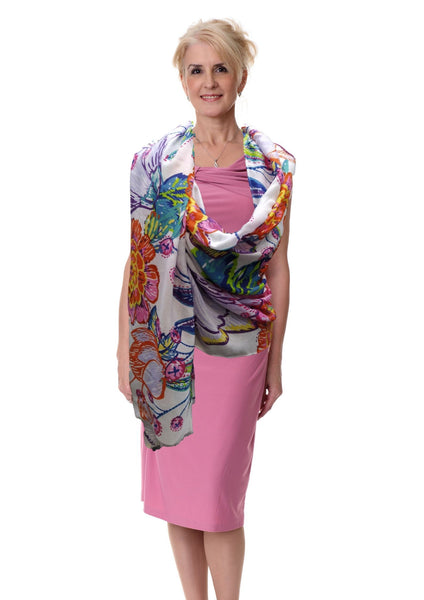 SC036 Bright scarf.