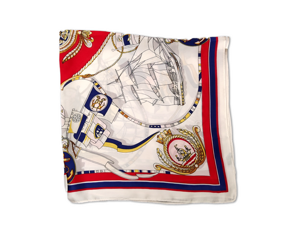 S106 Traditional satin square
