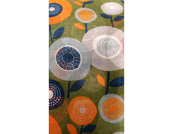SC109 Green and orange circles scarf