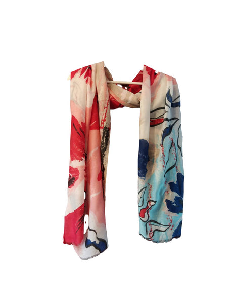  Bright scarf.